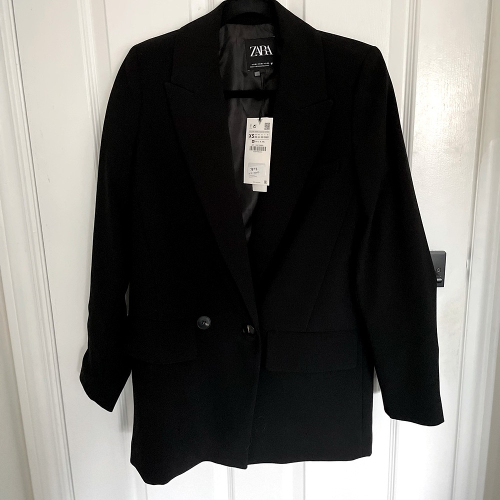 Black oversized Zara blazer